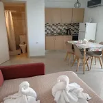 Evris House Color *