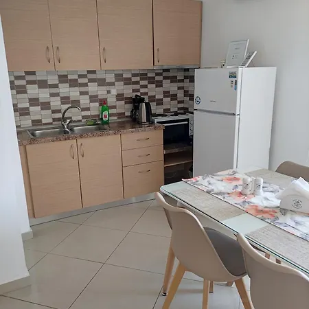 Evris House Color Lägenhet *