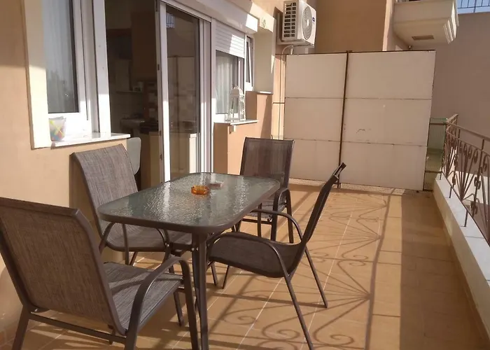 Apartament Evris House Color