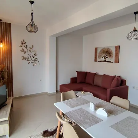 Evris House Color *