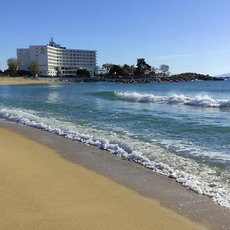 Apartamento Evris House Color