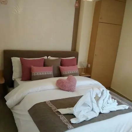 Evris House Color Apartman