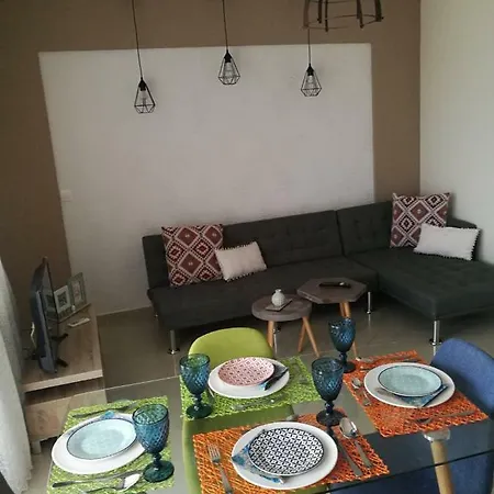 Evris House Color *